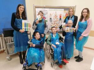 12fae108bbc370878e5e932b3be560d1