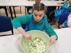 6b5db8c6b53d6f0eb054e61483074912