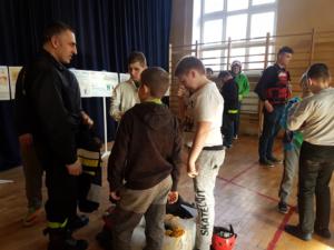 Spotkanie ze stra┐akami 2019 034